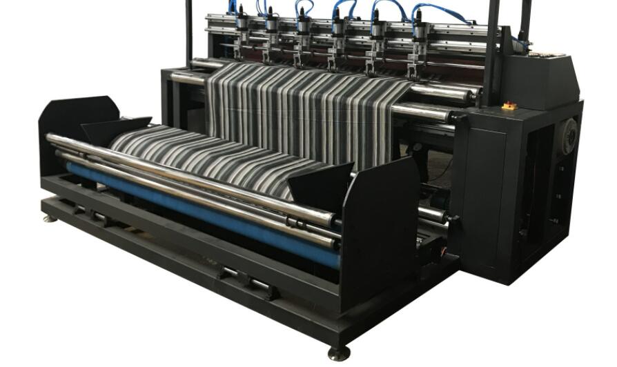 Máquina ultrasónica de algodón plisado Máquina laminadora ultrasónica Máquina de acolchado inalámbrica Máquina ultrasónica de gofrado de puntos multicapa Máquina de gofrado de cuero de características técnicas